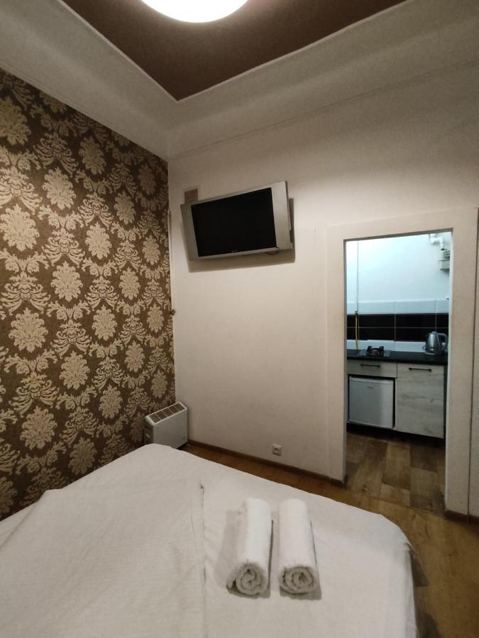 Ruska Apartments Lviv Exteriör bild